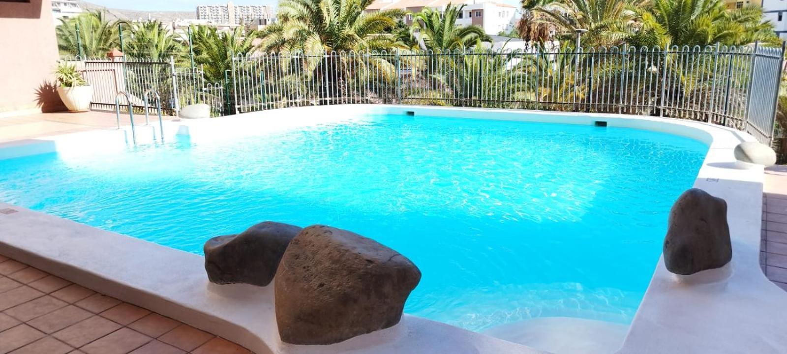 Los Cristianos Centro, Room With A Private Bathroom In Shared Apartment Arona  Exterior foto